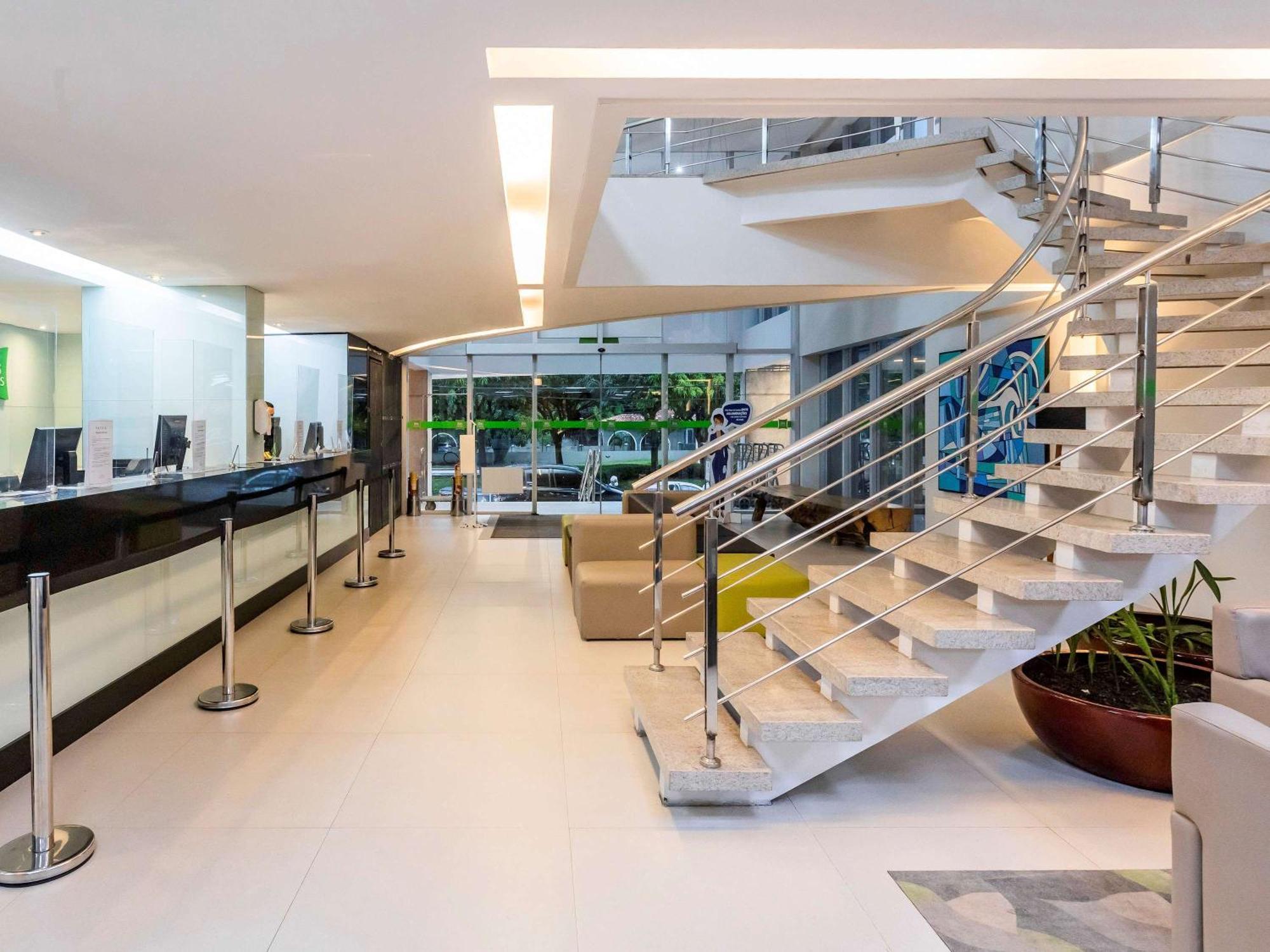Ibis Styles Belem Hangar Luaran gambar