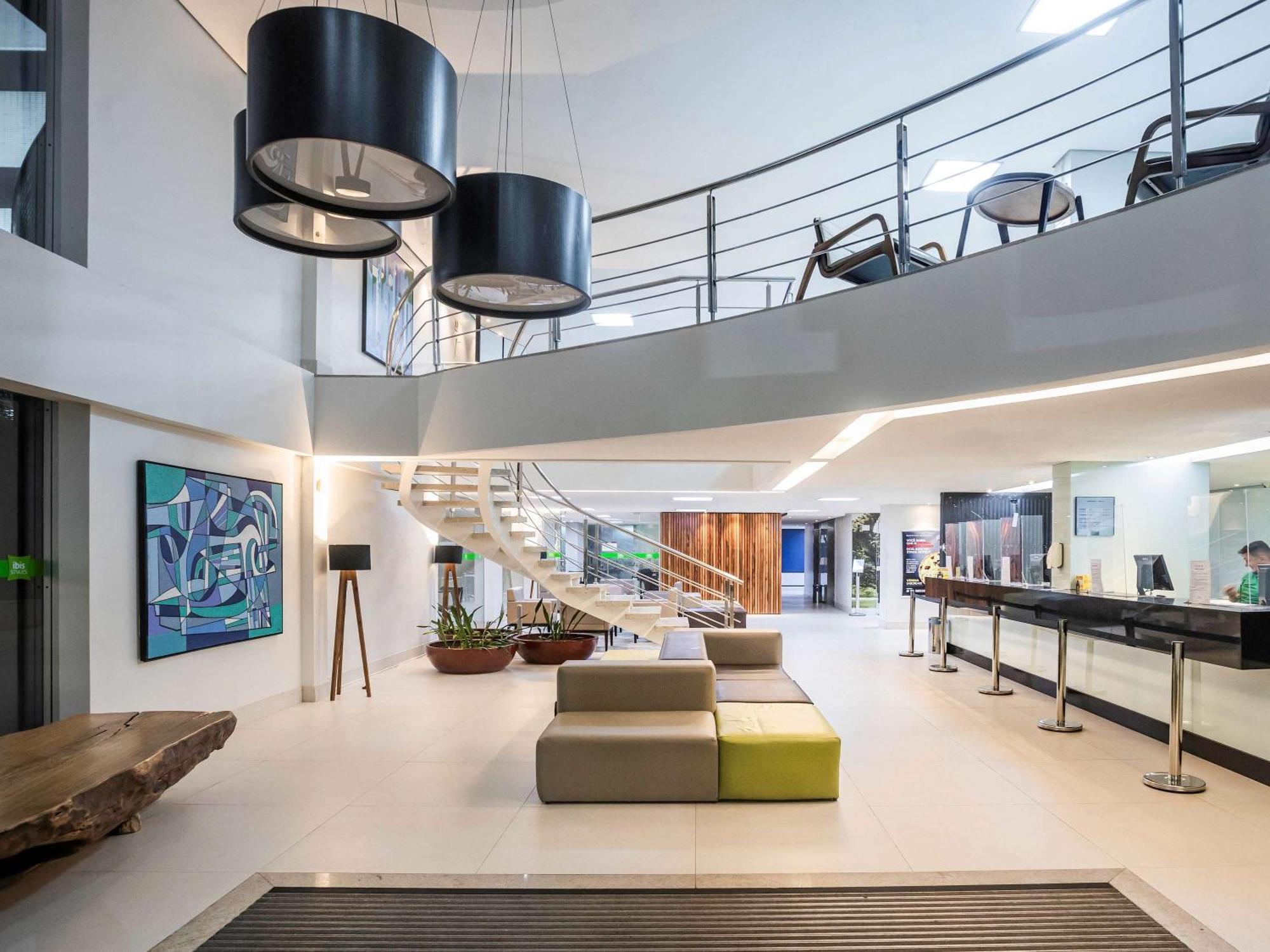 Ibis Styles Belem Hangar Luaran gambar