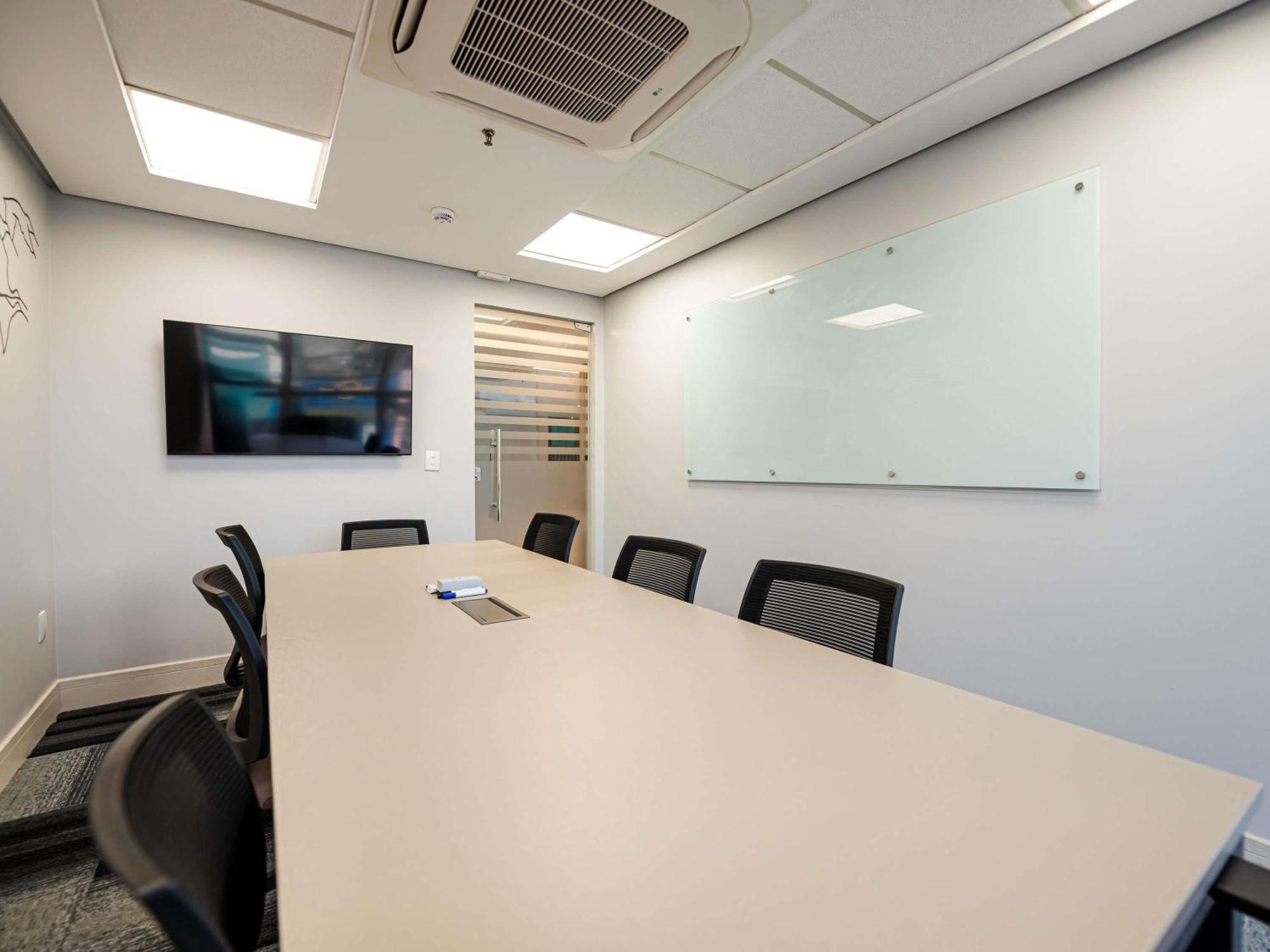 Ibis Styles Belem Hangar Luaran gambar