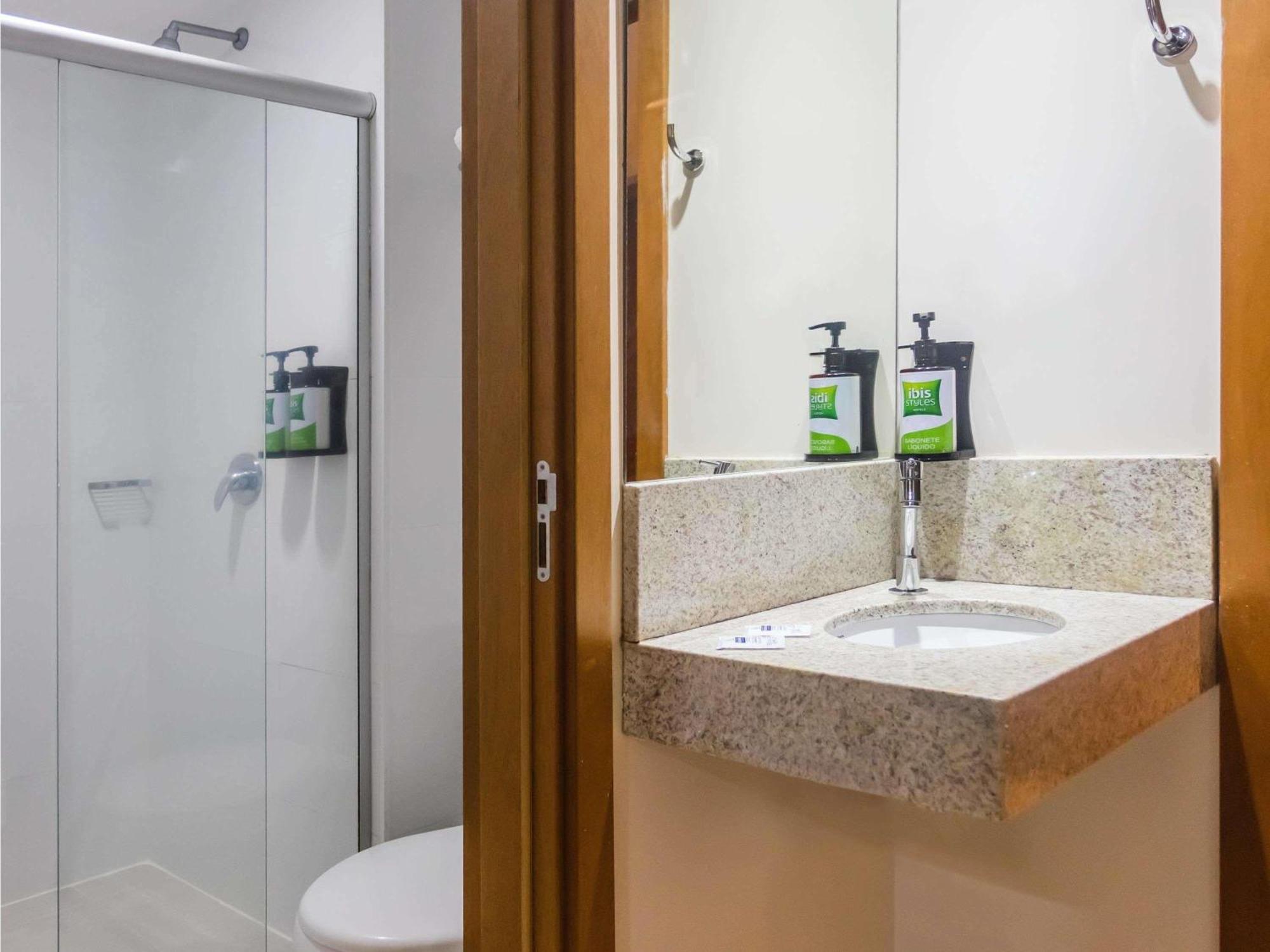 Ibis Styles Belem Hangar Luaran gambar
