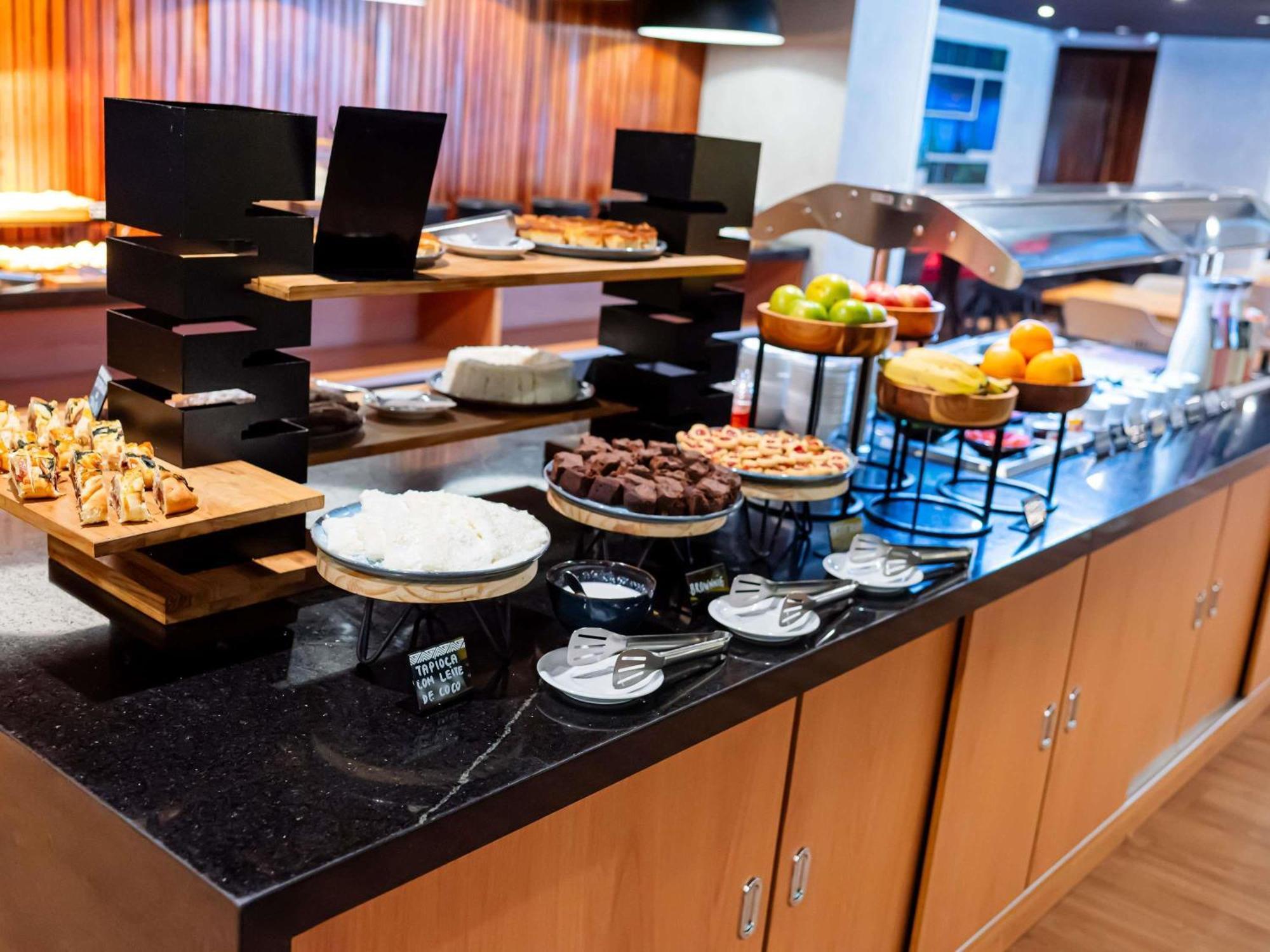 Ibis Styles Belem Hangar Luaran gambar